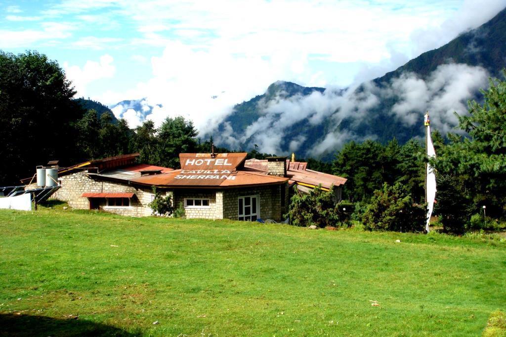 Lukla Airport Resort Lukla Exterior photo