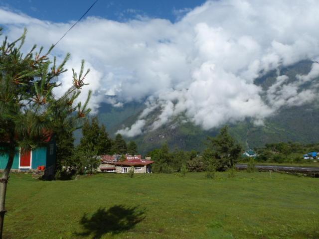 Lukla Airport Resort Lukla Exterior photo